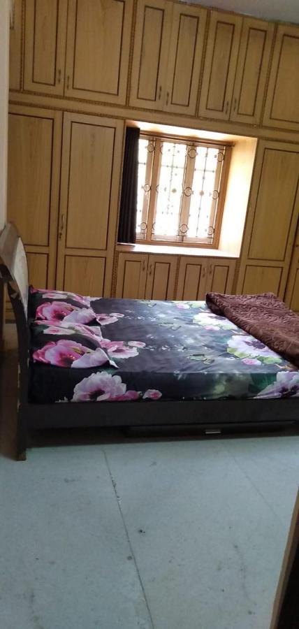 Appartamento Srinivas Nilayam Hyderabad Esterno foto