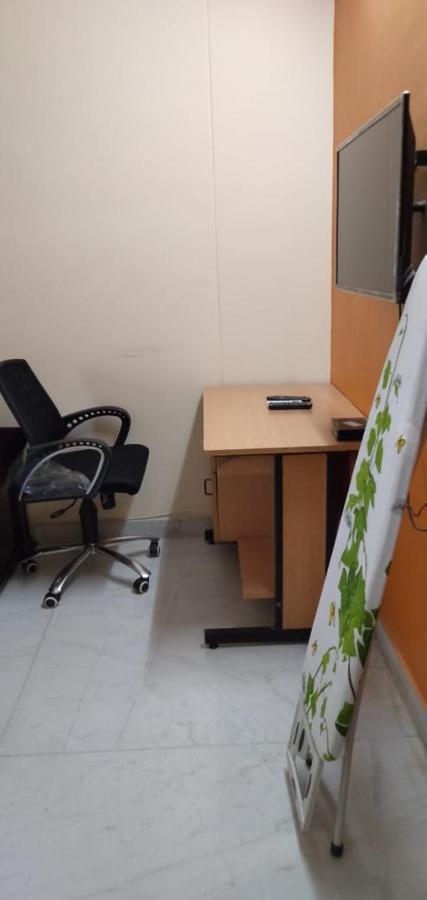 Appartamento Srinivas Nilayam Hyderabad Esterno foto